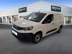 Weiß Gebraucht 2021 Peugeot Partner Premium Van / Kleinbus | 14.980 € (Etwas zu teuer)