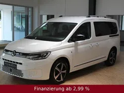 Weiß Gebraucht 2022 VW Caddy Maxi Style Van / Kleinbus | 34.950 € (Fairer Preis)