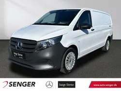 Weiß Gebraucht 2024 Mercedes Vito Van / Kleinbus | 35.998 € (Etwas zu teuer)
