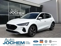 Weiß Gebraucht 2023 Ford Focus Active Limousine | 19.888 € (Fairer Preis)