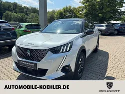 Weiß Gebraucht 2021 Peugeot e-2008 GT SUV | 19.980 € (Fairer Preis)