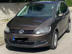 Braun Gebraucht 2012 VW Sharan Comfortline Van / Kleinbus | 8.599 € (Fairer Preis)