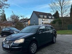Schwarz Gebraucht 2008 VW Golf V Kombi | 2.650 € (Guter Preis)