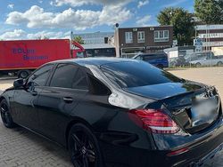 Schwarz Gebraucht 2017 Mercedes E350 Limousine | 27.000 € (Teuer)