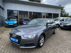 Grau Gebraucht 2019 Audi A4 Sport Kombi | 20.990 € (Fairer Preis)