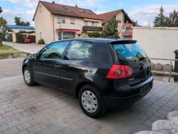 Schwarz Gebraucht 2007 VW Golf V Kleinwagen | 2.100 € (Guter Preis)