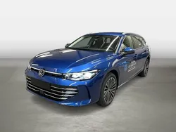 Blau Gebraucht 2025 VW Passat Elegance Kombi | 41.320 € (Superpreis)