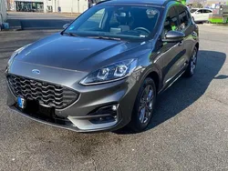 Grau Gebraucht 2020 Ford Kuga ST-Line X SUV | 22.000 € (Fairer Preis)