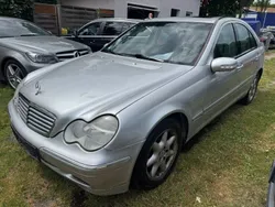 Silber Gebraucht 2002 Mercedes C270 Limousine | 1.890 € (Superpreis)
