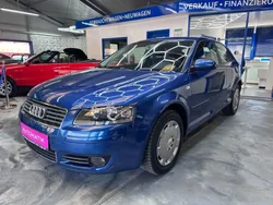 Blau Gebraucht 2003 Audi A3 Attraction Limousine | 5.700 € (Teuer)