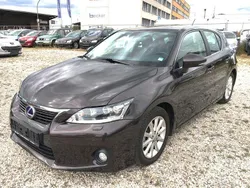 Braun Gebraucht 2012 Lexus CT200h Limousine | 9.999 € (Fairer Preis)