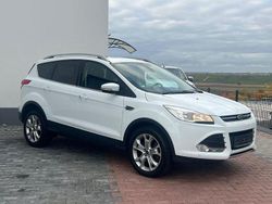 Weiß Gebraucht 2014 Ford Kuga Titanium SUV | 10.900 € (Fairer Preis)