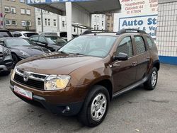 Braun Gebraucht 2012 Dacia Duster Lauréate SUV | 6.900 € (Fairer Preis)