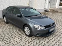 Grau Gebraucht 2012 VW Jetta Limousine | 4.900 € (Superpreis)