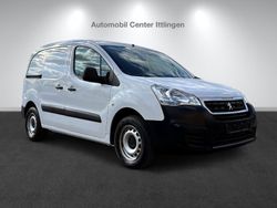 Weiß Gebraucht 2018 Peugeot Partner Premium Van / Kleinbus | 10.490 € (Guter Preis)