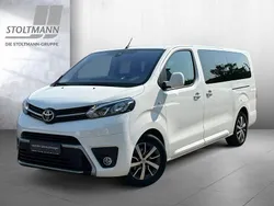 Weiß Gebraucht 2021 Toyota Proace Verso Team Kombi | 35.490 € (Fairer Preis)