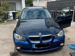 Blau Gebraucht 2006 BMW 318 Limousine | 2.300 € (Guter Preis)