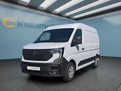 Weiß Neu 2025 Renault Master Van | 43.949 € (Etwas zu teuer)