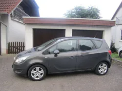 Grau Gebraucht 2014 Opel Meriva Edition Van / Kleinbus | 6.990 € (Fairer Preis)