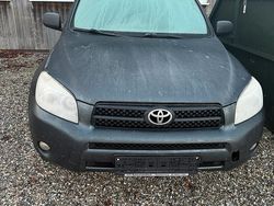 Grau Gebraucht 2009 Toyota RAV4 SUV | 5.400 € (Guter Preis)