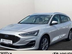 Silber Gebraucht 2022 Ford Focus Titanium Kombi | 17.390 € (Guter Preis)