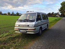 Silber Gebraucht 1993 Mitsubishi L300 Van / Kleinbus | 4.600 €
