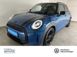 Blau Gebraucht 2023 Mini Cooper Classic Kleinwagen | 24.280 € (Fairer Preis)