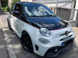 Weiß Gebraucht 2019 Fiat 500 Abarth Kleinwagen | 21.800 €