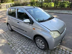 Silber Gebraucht 2003 Daihatsu Cuore Plus Kleinwagen | 1.490 € (Fairer Preis)
