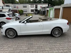 Weiß Gebraucht 2010 Audi A5 Cabriolet Ambiente Cabrio | 12.450 € (Guter Preis)