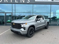 Sterling grey metallic Neu 2025 Chevrolet Silverado SUV | 78.990 € (Fairer Preis)