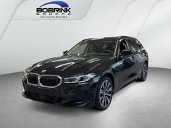 Schwarz Neu 2025 BMW 320 Sport Line Kombi | 53.920 € (Guter Preis)