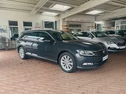 Grau Gebraucht 2019 VW Passat Highline Kombi | 24.250 € (Teuer)