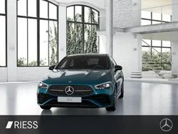Metalliclack hyperblau Gebraucht 2024 Mercedes CLA200 Coupé | 39.990 € (Etwas zu teuer)