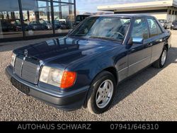 Nautikblau metallic Gebraucht 1993 Mercedes E280 Limousine | 9.250 €