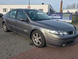 Grau Gebraucht 2007 Renault Laguna II Authentique Limousine | 1.300 € (Superpreis)