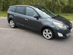Grau Gebraucht 2011 Renault Grand Scénic III Bose Edition Van / Kleinbus | 2.100 € (Superpreis)