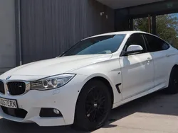 Weiß Gebraucht 2015 BMW 330 Gran Turismo Sport Line Kombi | 12.990 € (Fairer Preis)