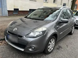 Grau Gebraucht 2012 Renault Clio GrandTour Kombi | 3.700 €