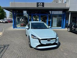 Blau Gebraucht 2024 Mazda 2 | 19.500 € (Fairer Preis)