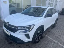 Arktisweiß Gebraucht 2023 Renault Austral Equilibre SUV | 26.998 € (Fairer Preis)
