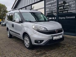 Silber Gebraucht 2018 Fiat Doblò Van / Kleinbus | 11.990 € (Fairer Preis)
