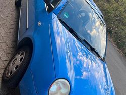 Blau Gebraucht 2003 VW Lupo Kleinwagen | 950 €