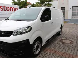 Weiß Gebraucht 2021 Opel Vivaro Edition Van | 18.900 € (Guter Preis)