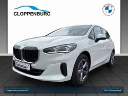 Weiß Gebraucht 2025 BMW 220 Active Tourer Efficient Dynamics Van / Kleinbus | 34.485 € (Fairer Preis)