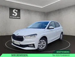 Cappuccinobeige metallic Gebraucht 2018 Skoda Fabia Cool Plus Kombi | 18.980 €