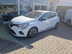 Weiß Gebraucht 2023 Renault Clio V SE Limousine | 14.850 € (Fairer Preis)