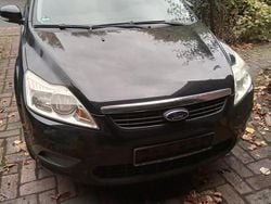 Schwarz Gebraucht 2008 Ford Focus Kombi | 500 € (Guter Preis)