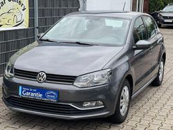 Grau Gebraucht 2015 VW Polo Comfortline Limousine | 13.490 € (Fairer Preis)