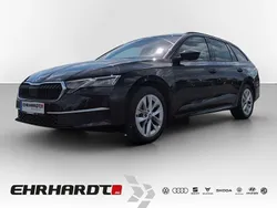 Schwarz Gebraucht 2024 Skoda Octavia Selection Kombi | 33.450 € (Fairer Preis)